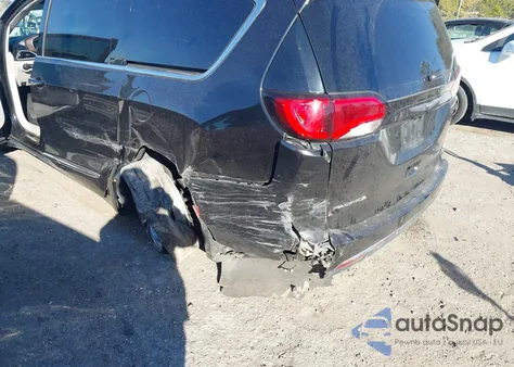 2018 Chrysler Pacifica Touring L from USA, damaged, VIN 2C4RC1BG5JR110435